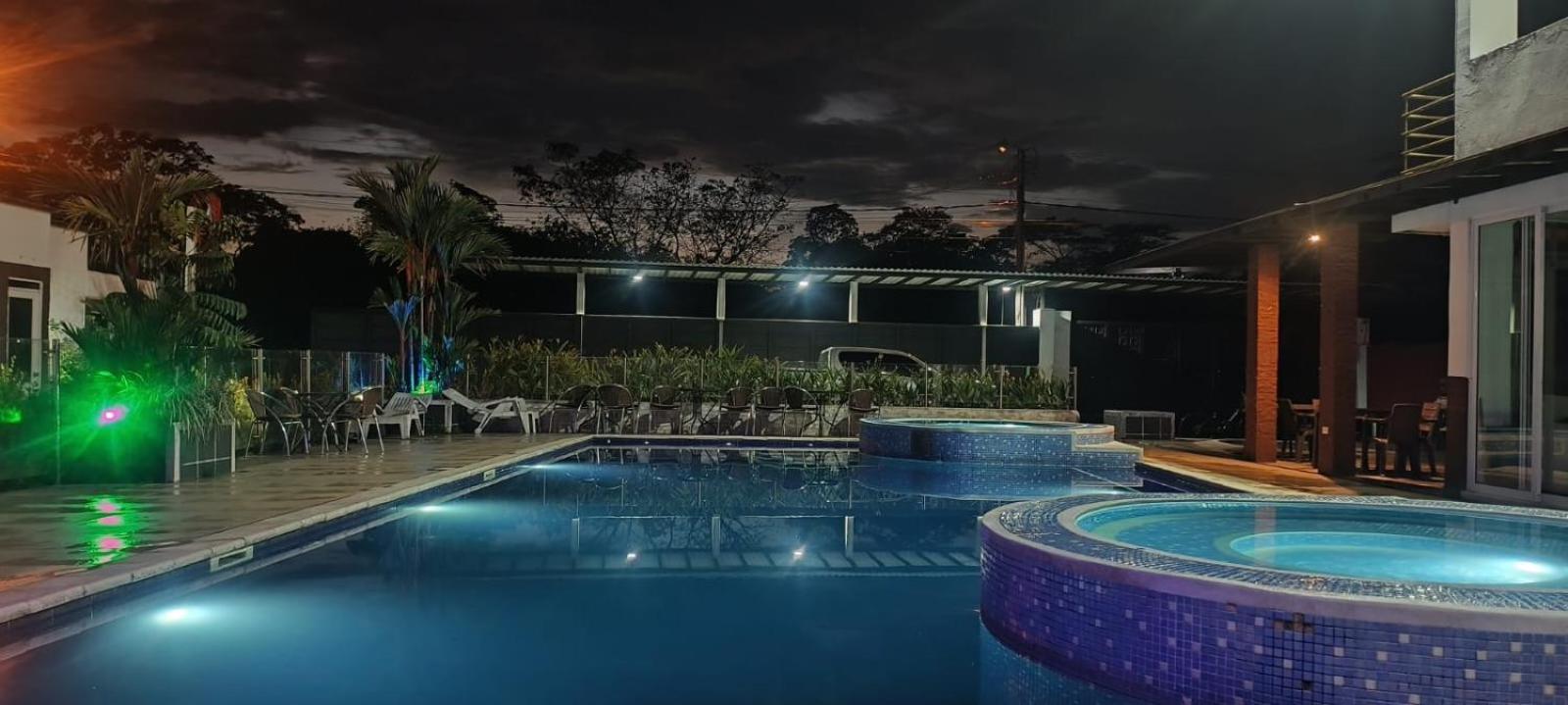 Hotel La Quinta Villavicencio Zewnętrze zdjęcie